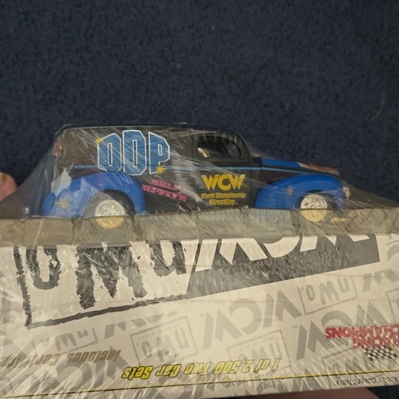 DIAMOND DALLAS PAGE, WCW. WORLD CHAMPIONSHIP WRESTLING 1/24 NITRO GOLD DELIVERY - Picture 4 of 5